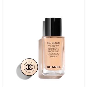 NWOB CHANEL Les Beiges Healthy Glow Foundation B20 Hydration Longwear 1 Fl. OZ